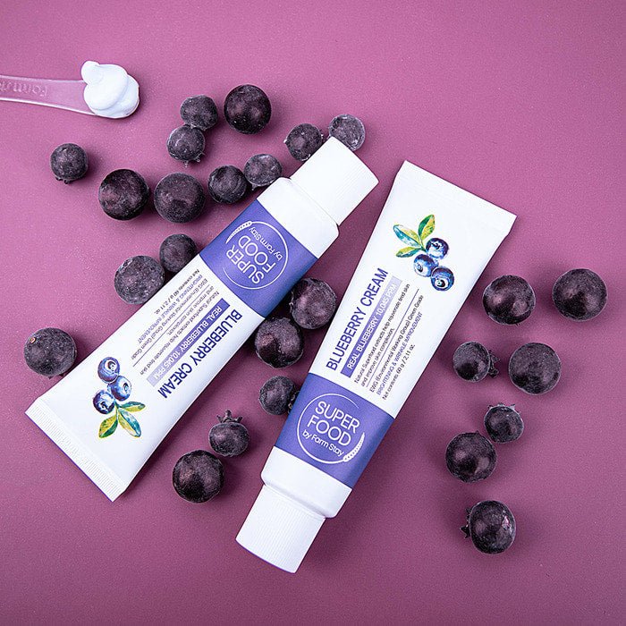 Superfood Blueberry Cream Rejuvenate tired skin, moisturize deeply, improve elasticity and reduce wrinkles for healthier skin