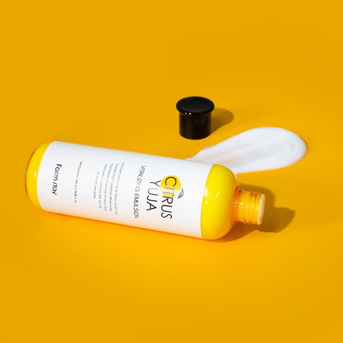 Farmstay Citrus Yuja Emulsion: Intense moisturizing. Treats wrinkles. Strengthens skin barrier. Enhances elasticity.
